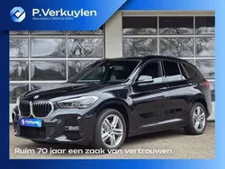 Zwart, metallic lak Gebruikt 2021 BMW X1 M Sport SUV | € 29.950 (Goede deal)