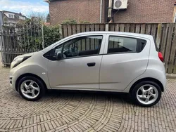 Grijs Gebruikt 2013 Chevrolet Spark Hatchback | € 2.650 (Eerlijke prijs)