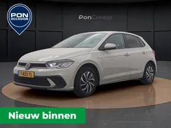 Grijs Gebruikt 2023 VW Polo Business Hatchback | € 19.450 (Goede deal)
