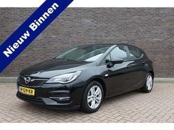 Zwart Gebruikt 2020 Opel Astra Business Edition Hatchback | € 9.945 (Goede deal)