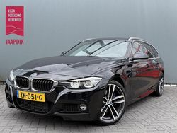 Zwart Gebruikt 2020 BMW 318 M Sport Stationwagen | € 24.899 (Eerlijke prijs)