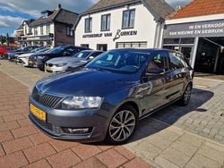 Grijs, metallic lak Gebruikt 2018 Skoda Rapid Drive Hatchback | € 10.800 (Eerlijke prijs)