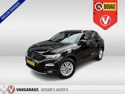 Zwart Gebruikt 2021 VW T-Roc Business SUV | € 22.950 (Eerlijke prijs)