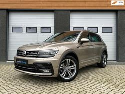 , metallic lak Gebruikt 2017 VW Tiguan R-line SUV | € 31.990 (Eerlijke prijs)