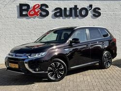 Zwart Gebruikt 2016 Mitsubishi Outlander Instyle SUV | € 20.400 (Eerlijke prijs)