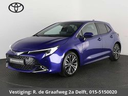 Blauw Gebruikt 2024 Toyota Corolla Hatchback | € 30.900 (Eerlijke prijs)
