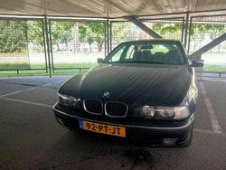 Blauw Gebruikt 1998 BMW 520 Executive Sedan | € 3.750
