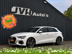 Wit Gebruikt 2022 Audi A3 Sportback e-tron S-Line Sedan | € 27.500 (Super prijs)
