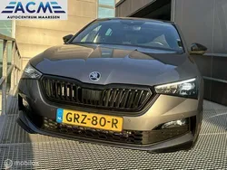Grijs, metallic lak Gebruikt 2024 Skoda Scala Monte Carlo Hatchback | € 33.945 (Duur)