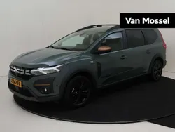Grijs Gebruikt 2024 Dacia Jogger Extreme MPV | € 24.430 (Iets duurder)