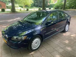Blauw Gebruikt 2004 Volvo S40 Sedan | € 3.500 (Eerlijke prijs)