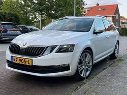 Wit Gebruikt 2017 Skoda Octavia Stationwagen | € 11.995 (Eerlijke prijs)