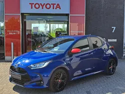 Blauw Gebruikt 2022 Toyota Yaris Hybrid Hatchback | € 22.400 (Eerlijke prijs)