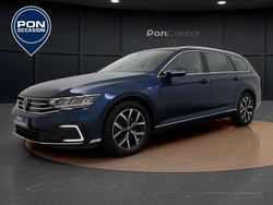 Blauw Gebruikt 2022 VW Passat GTE Stationwagen | € 23.950 (Goede deal)