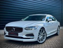Wit / crystal white Gebruikt 2017 Volvo S90 Inscription Sedan | € 28.950 (Eerlijke prijs)