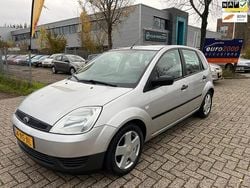 Grijs Gebruikt 2004 Ford Fiesta Hatchback | € 1.150 (Eerlijke prijs)