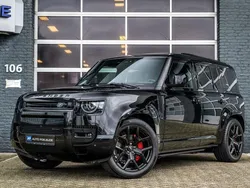 Zwart Gebruikt 2022 Land Rover Defender SE Dynamic SUV | € 105.950