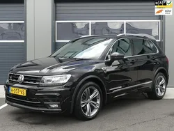 Zwart Gebruikt 2020 VW Tiguan Comfortline SUV | € 29.750 (Eerlijke prijs)