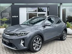 Grijs Gebruikt 2022 Kia Stonic SUV | € 23.945 (Eerlijke prijs)