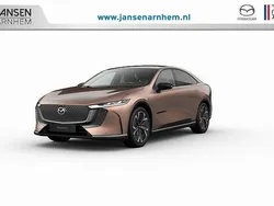 Bruin Nieuw 2025 Mazda 6e Takumi-Line Sedan | € 46.040 (Eerlijke prijs)