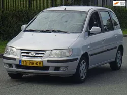 Grijs Gebruikt 2004 Hyundai Matrix Style MPV | € 2.499 (Duur)