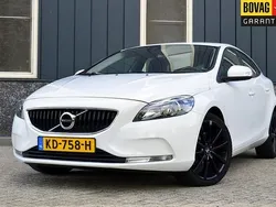 Wit Gebruikt 2016 Volvo V40 Stationwagen | € 12.950 (Goede deal)