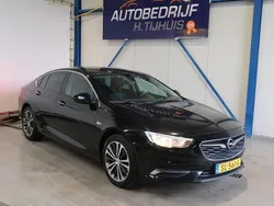 Zwart Gebruikt 2018 Opel Insignia Business Hatchback | € 9.950 (Goede deal)