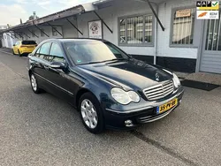Zwart Gebruikt 2005 Mercedes C180 Elegance Sedan | € 3.499 (Goede deal)