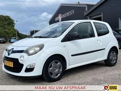 Wit Gebruikt 2012 Renault Twingo Authentique Hatchback | € 4.290 (Eerlijke prijs)