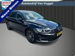 Zwart Gebruikt 2016 VW Passat GTE Stationwagen | € 10.350 (Eerlijke prijs)