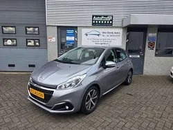 Grijs Gebruikt 2019 Peugeot 208 Allure Hatchback | € 9.999 (Super prijs)