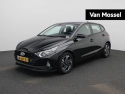 Zwart Gebruikt 2021 Hyundai i20 Comfort Hatchback | € 17.400 (Eerlijke prijs)