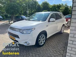 Wit Gebruikt 2014 Mitsubishi Outlander Instyle SUV | € 10.650 (Goede deal)
