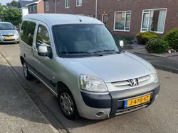 Grijs Gebruikt 2005 Peugeot Partner MPV | € 3.450 (Iets duurder)
