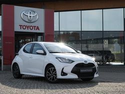 Wit Gebruikt 2023 Toyota Yaris Hybrid Hatchback | € 23.499 (Eerlijke prijs)