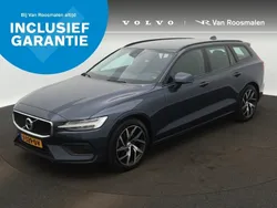 Blauw Gebruikt 2019 Volvo V60 Momentum Stationwagen | € 24.950 (Goede deal)