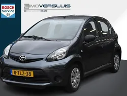 Grijs Gebruikt 2012 Toyota Aygo Comfort Hatchback | € 4.750 (Eerlijke prijs)