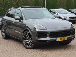 Grijs Gebruikt 2020 Porsche Cayenne SUV | € 59.950 (Super prijs)