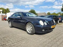 Black opal (zwart metallic) Gebruikt 2000 Mercedes 320 Elegance Coupé | € 2.545 (Eerlijke prijs)