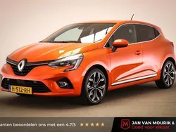 Oranje Gebruikt 2020 Renault Clio V Intens Hatchback | € 16.400 (Eerlijke prijs)