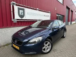 Blauw Gebruikt 2014 Volvo V40 Business Edition Stationwagen | € 5.750 (Goede deal)