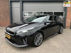 Zwart Gebruikt 2020 Kia ProCeed Hatchback | € 23.450 (Eerlijke prijs)