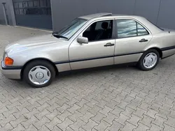 Grijs Gebruikt 1995 Mercedes C200 Sedan | € 6.500
