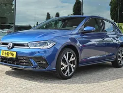 Blauw Gebruikt 2023 VW Polo Business Hatchback | € 22.450 (Eerlijke prijs)