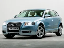 Blauw Gebruikt 2005 Audi A3 Sportback Ambition Hatchback | € 19.950