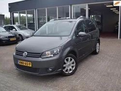 Grijs, metallic lak Gebruikt 2014 VW Touran Comfortline MPV | € 12.275 (Eerlijke prijs)