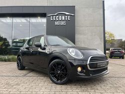 Zwart Gebruikt 2019 Mini ONE Hatchback | € 15.500 (Eerlijke prijs)