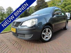 Grijs Gebruikt 2007 VW Polo Trendline Hatchback | € 2.250 (Super prijs)