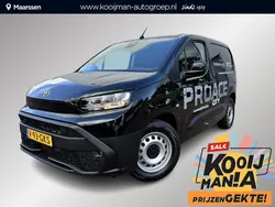 Zwart Nieuw 2024 Toyota Proace City Van | € 30.000 (Super prijs)