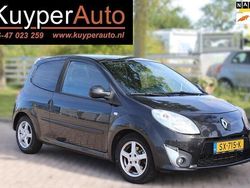 Zwart Gebruikt 2009 Renault Twingo Dynamique Hatchback | € 1.650 (Eerlijke prijs)